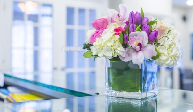Keeps Artificial flower in Your Office front Desk